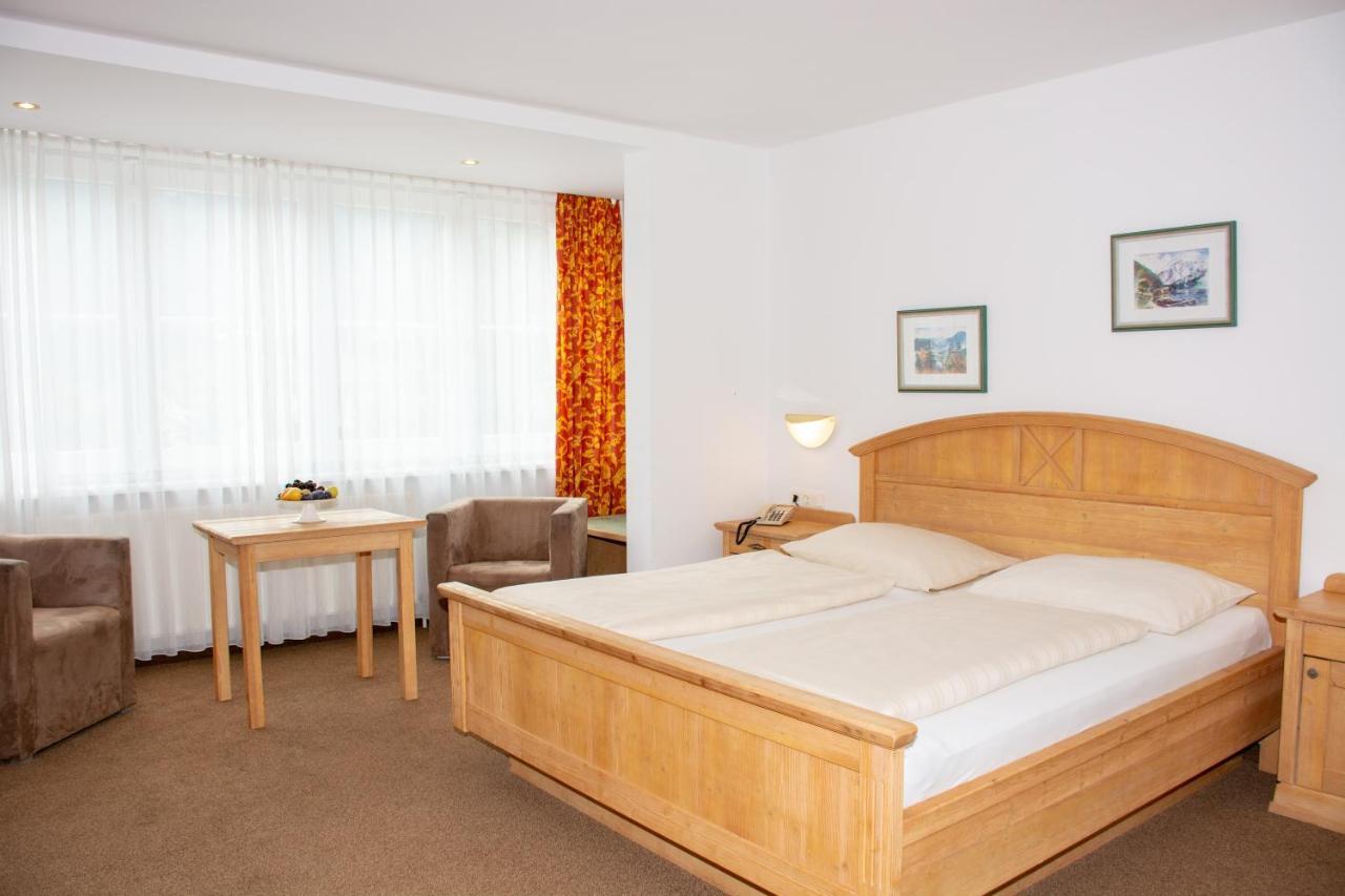 Landhotel Post Ebensee Am Traunsee ***S Exteriör bild